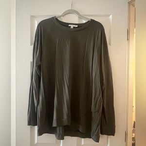 2x army green long sleeve